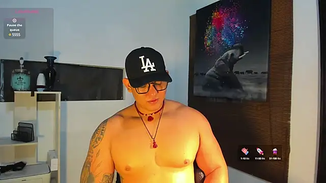 Colton Massif online show from 01-04-25, 08:17