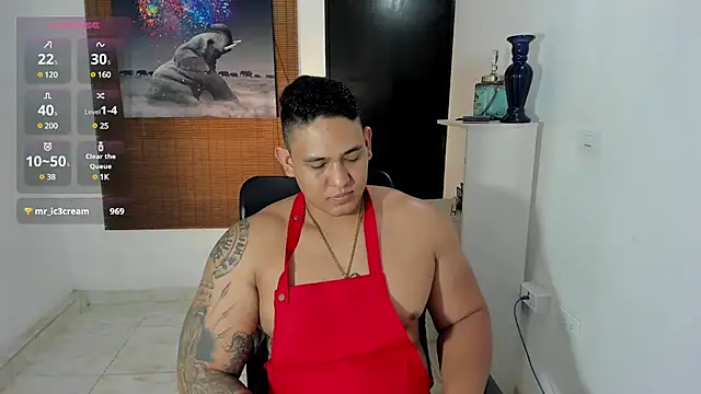 Colton Massif online show from 03-12-25, 06:18