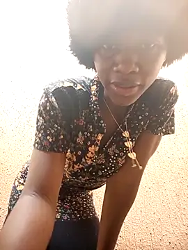 Petite li online show from 01-06-26, 06:50