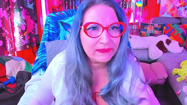 Snapshot of mature_lisa_naughty chatting on 03-13-25, 01:50 mature lisa naughty online show from 03-13-25, 01:50