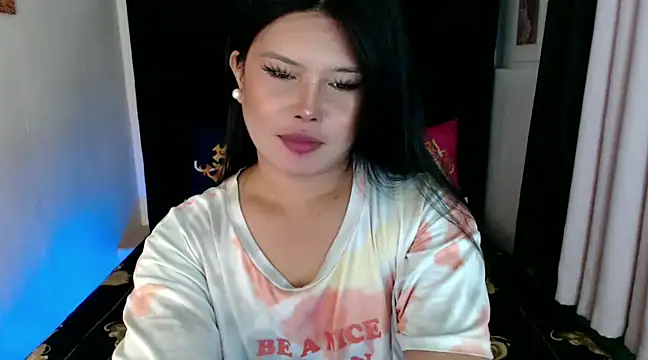 Snapshot of Angelic_Fuckerxxx chatting on 02-03-25, 12:03 Angelic Fuckerxxx online show from 02-03-25, 12:03