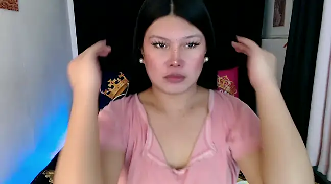 Snapshot of Angelic_Fuckerxxx chatting on 02-13-25, 10:34 Angelic Fuckerxxx online show from 02-13-25, 10:34