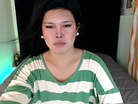 Snapshot of Angelic_Fuckerxxx chatting on 09-16-25, 02:34 Angelic Fuckerxxx online show from 09-16-25, 02:34