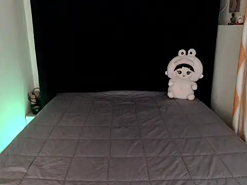 Snapshot of Angelic_Fuckerxxx chatting on 11-02-25, 10:28 Angelic Fuckerxxx online show from 11-02-25, 10:28