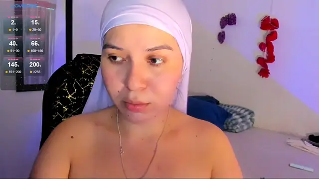 Snapshot of MatchedEyebrow chatting on 05-09-26, 08:58 MatchedEyebrow online show from 05-09-26, 08:58
