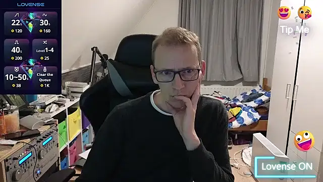 Snapshot of sexmenlion chatting on 03-16-25, 06:55 sexmenlion online show from 03-16-25, 06:55