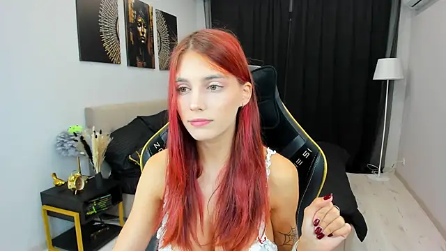 RedLipse online show from 09-13-25, 02:22