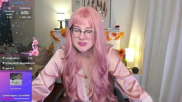 HunnyyLove online show from 02-07-25, 11:45