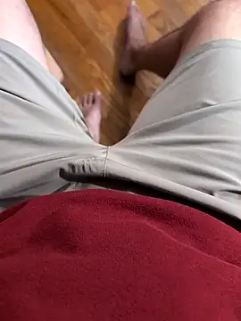 Snapshot of MrandMrsHaze chatting on 10-09-25, 02:42 MrandMrsHaze online show from 10-09-25, 02:42