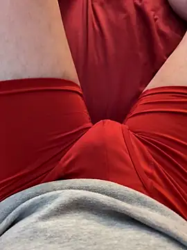 Snapshot of MrandMrsHaze chatting on 03-02-26, 07:10 MrandMrsHaze online show from 03-02-26, 07:10