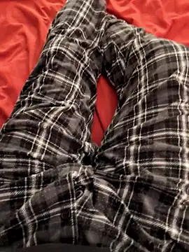 Snapshot of MrandMrsHaze chatting on 03-05-26, 11:45 MrandMrsHaze online show from 03-05-26, 11:45