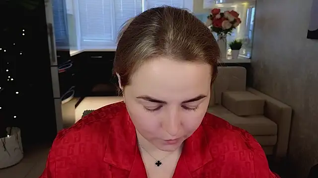 Mira Mermayd online show from 03-26-26, 01:11