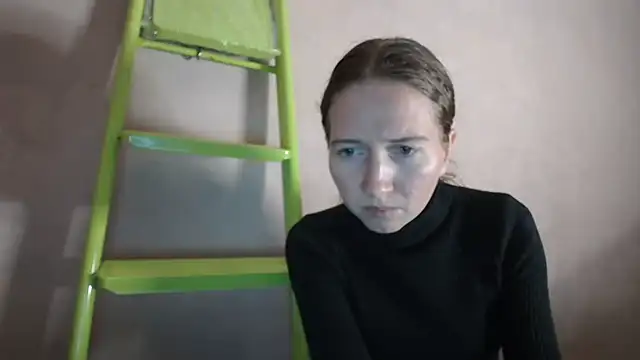 Snapshot of Sexy_MargoX_ chatting on 12-14-24, 09:45 Sexy MargoX online show from 12-14-24, 09:45