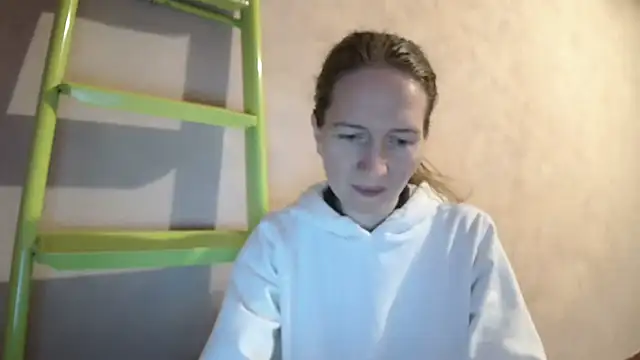 Snapshot of Sexy_MargoX_ chatting on 12-23-24, 02:17 Sexy MargoX online show from 12-23-24, 02:17