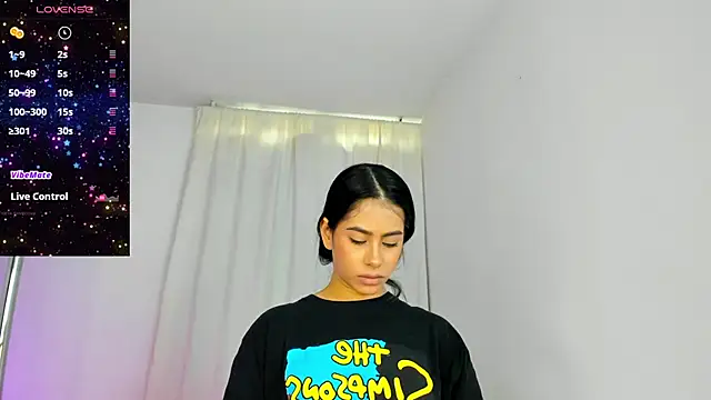VioletaSotter online show from 06-12-26, 12:37