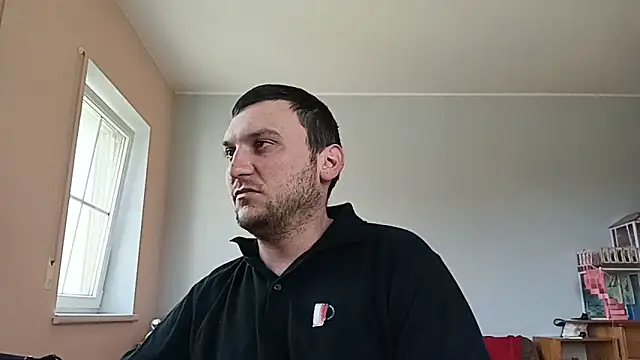 Snapshot of homass3 chatting on 04-18-26, 01:37 homass3 online show from 04-18-26, 01:37