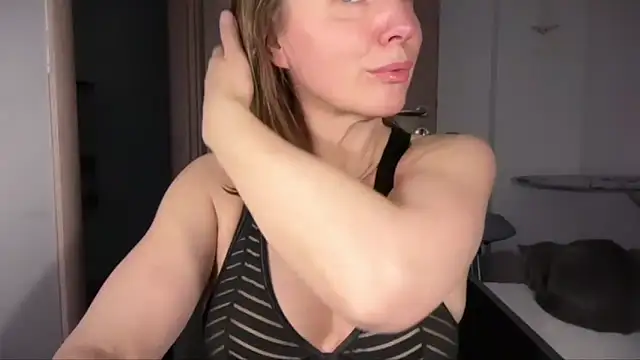 RachellAmazing online show from 04-28-26, 06:24