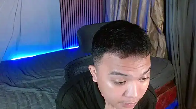 xsweetasian69x online show from 01-17-25, 04:57