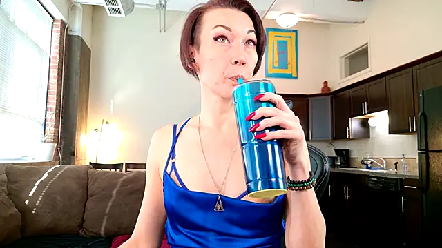 EveEnigma online show from 03-07-25, 06:43