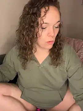 Snapshot of AuroraSummers chatting on 02-21-25, 05:13 AuroraSummers online show from 02-21-25, 05:13