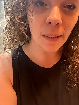 Snapshot of AuroraSummers chatting on 09-22-25, 11:40 AuroraSummers online show from 09-22-25, 11:40