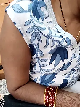 Diya 143 online show from 10-15-25, 06:13