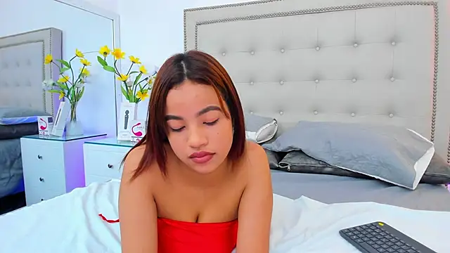 AnahiRivera online show from 12-04-24, 03:32