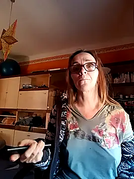 Dettybitch40 online show from 10-04-25, 08:34