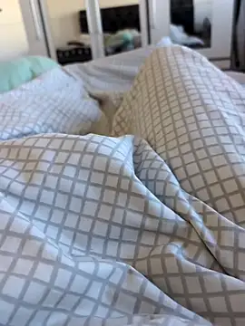 jungerbummser23 online show from 10-27-25, 10:19