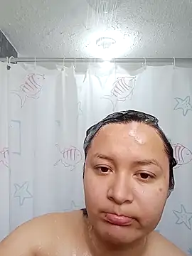 Snapshot of Arisha34 chatting on 02-13-25, 04:50 Arisha34 online show from 02-13-25, 04:50