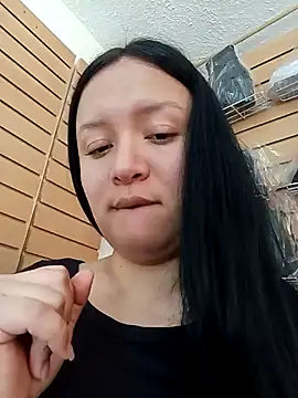 Snapshot of Arisha34 chatting on 03-08-25, 04:28 Arisha34 online show from 03-08-25, 04:28