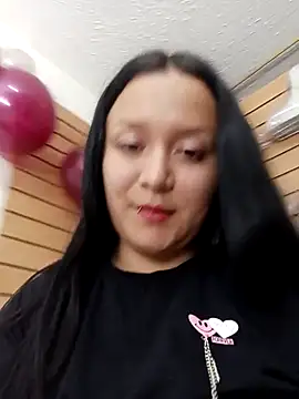 Snapshot of Arisha34 chatting on 03-18-25, 11:42 Arisha34 online show from 03-18-25, 11:42