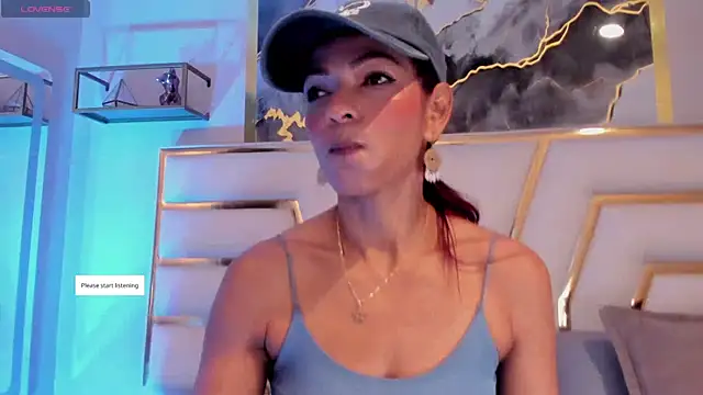 HannaPetit online show from 04-13-26, 12:32