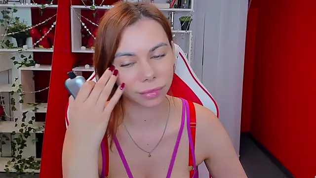 Snapshot of KateCloud chatting on 03-13-25, 09:05 KateCloud online show from 03-13-25, 09:05