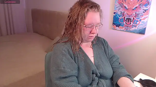 Snapshot of Ann_Muna chatting on 12-21-25, 07:10 Ann Muna online show from 12-21-25, 07:10