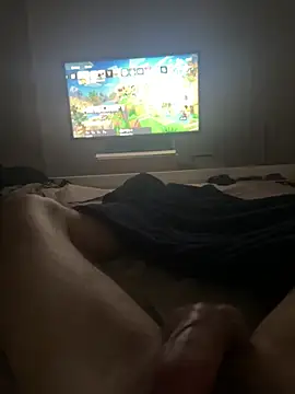 Snapshot of 19cmDutchMeat chatting on 09-21-25, 04:58 19cmDutchMeat online show from 09-21-25, 04:58