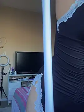 nativepumpkin95 online show from 12-30-24, 10:55