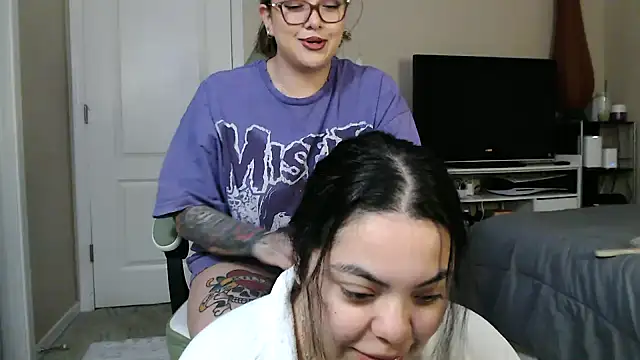 nativepumpkin95 online show from 01-17-25, 08:00