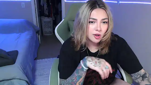 nativepumpkin95 online show from 01-27-25, 12:43