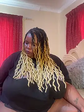 Michyboldy online show from 02-21-25, 07:56