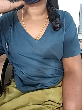 Tamil-hotwife online show from 11-05-25, 05:29