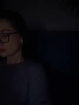 Fiona Kent  online show from 02-12-25, 03:07