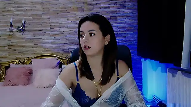 Snapshot of PlayfulElla chatting on 01-10-25, 09:55 PlayfulElla online show from 01-10-25, 09:55
