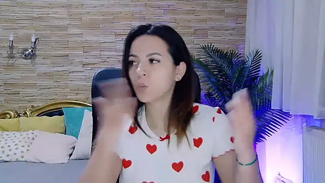 Snapshot of PlayfulElla chatting on 02-27-25, 09:11 PlayfulElla online show from 02-27-25, 09:11