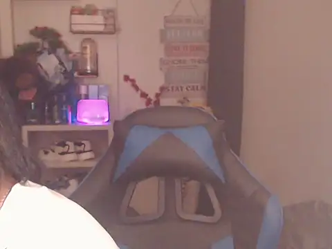 Lemonadexxx online show from 03-24-26, 05:45