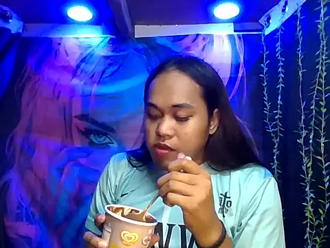 bettina love online show from 11-24-25, 02:39