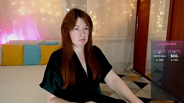 Kira land online show from 01-07-25, 07:38