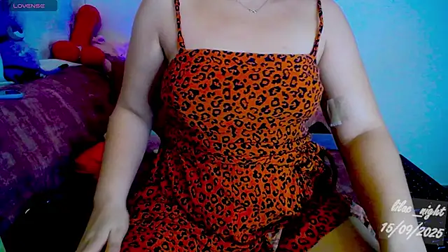 Snapshot of lilac_night33 chatting on 09-15-25, 12:27 lilac night33 online show from 09-15-25, 12:27