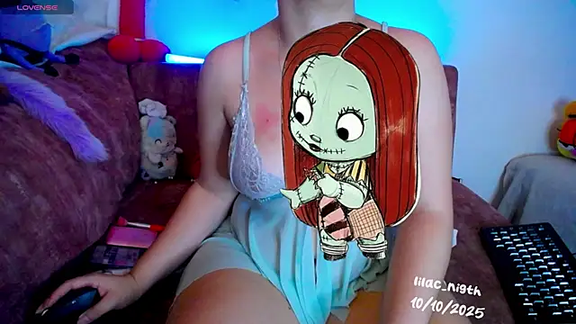 Snapshot of lilac_night33 chatting on 10-10-25, 12:26 lilac night33 online show from 10-10-25, 12:26