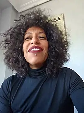 Goldenlace online show from 10-28-25, 12:30